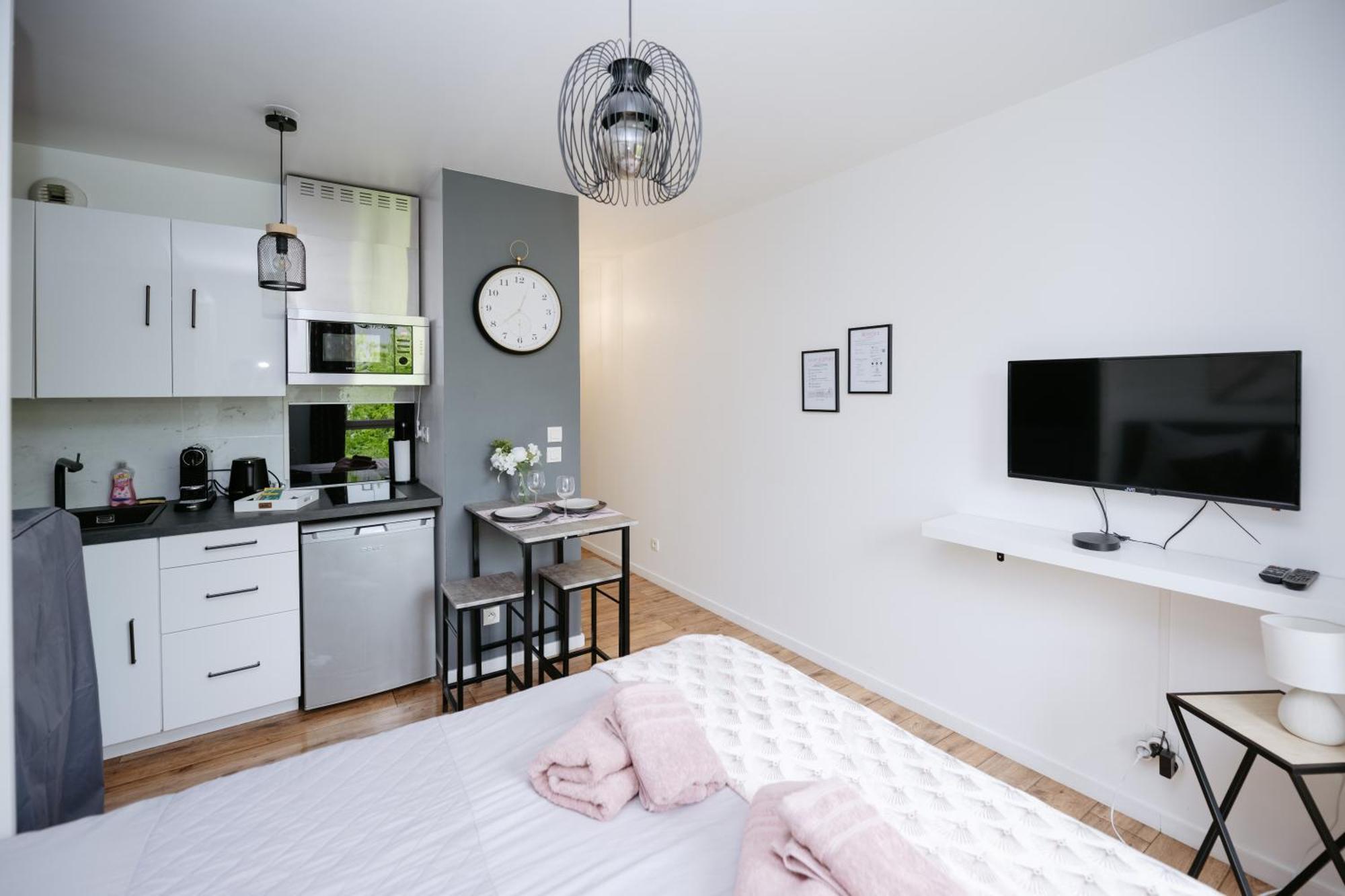 Neuvaroom Montévrain Extérieur photo